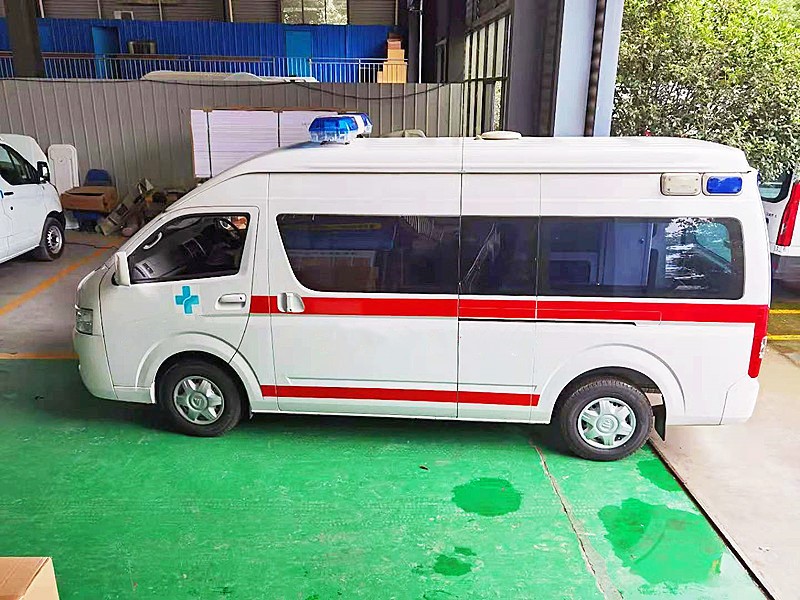 福田G9救护车