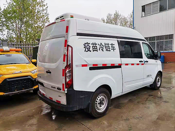 江铃福特V362冷链车（柴油版）