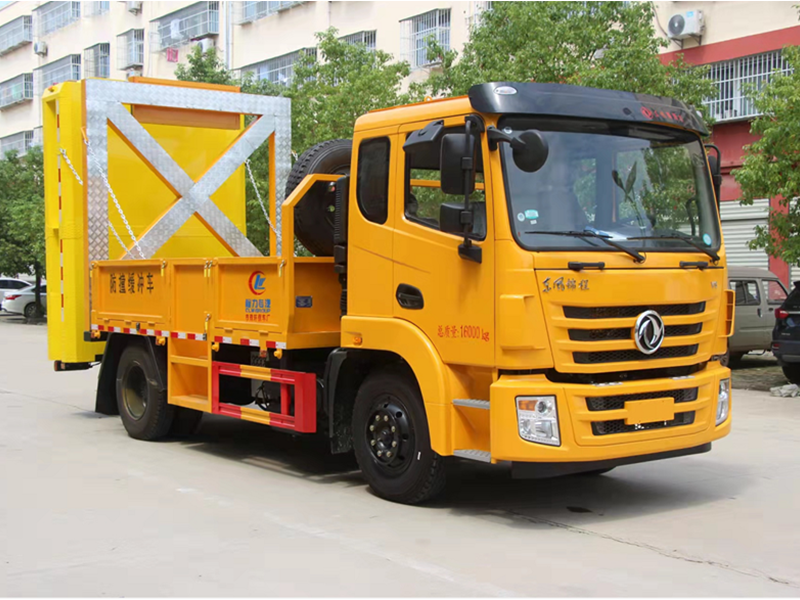 东风锦程防撞缓冲车